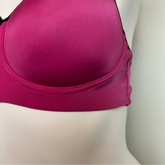 Nike | Dri Fit Padded Sports Bra Size 36B - Picture 11 of 11